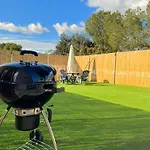 Casita De Campo En *