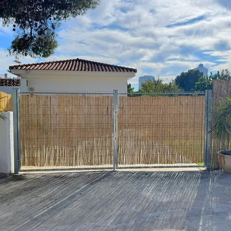 Dom wakacyjny Casita De Campo En *