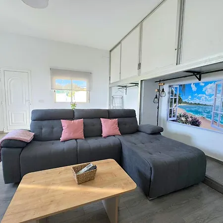 Dom wakacyjny Casita De Campo En *